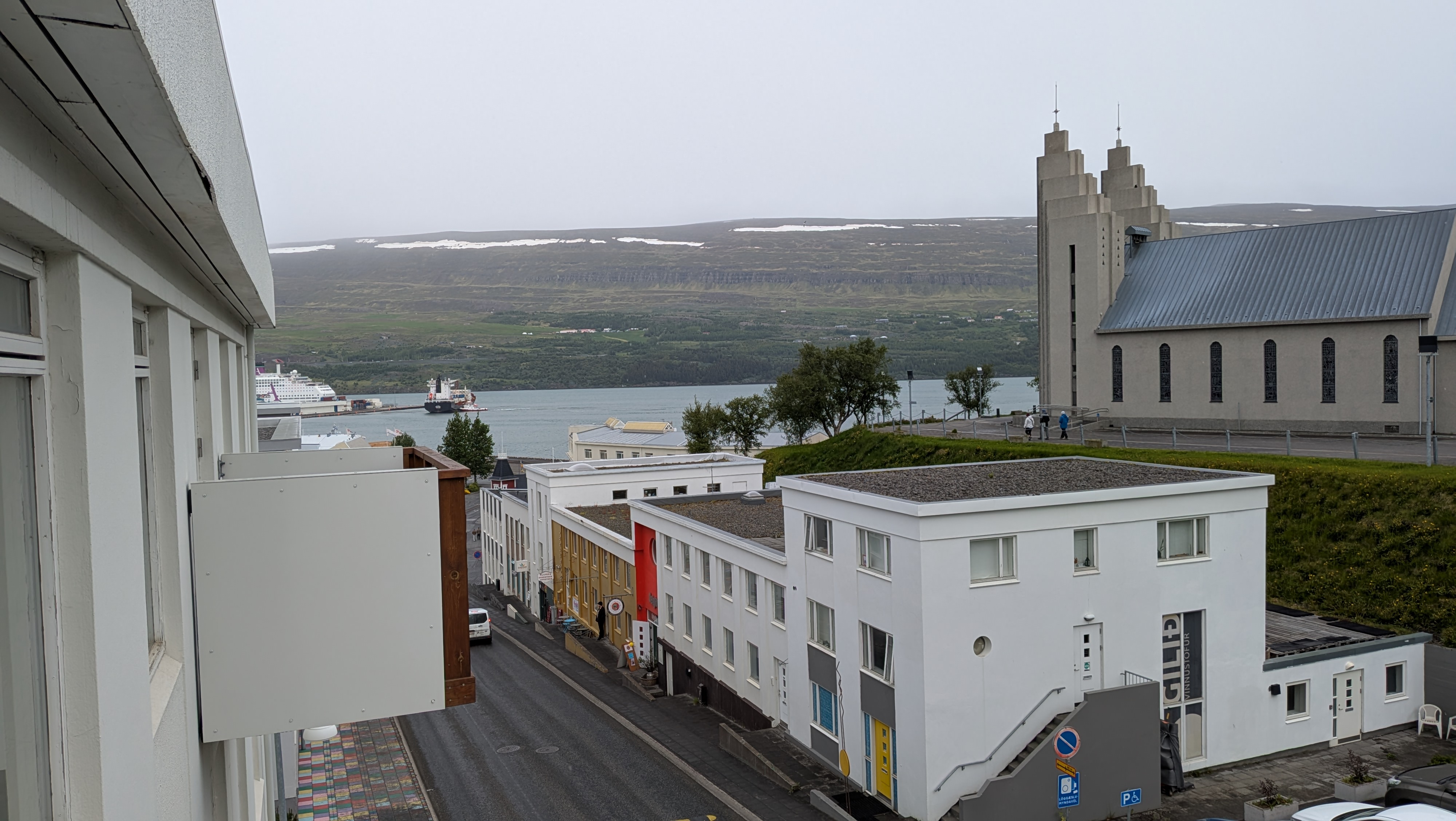 2026 06 20 16 01 48 Akureyrarbr Island