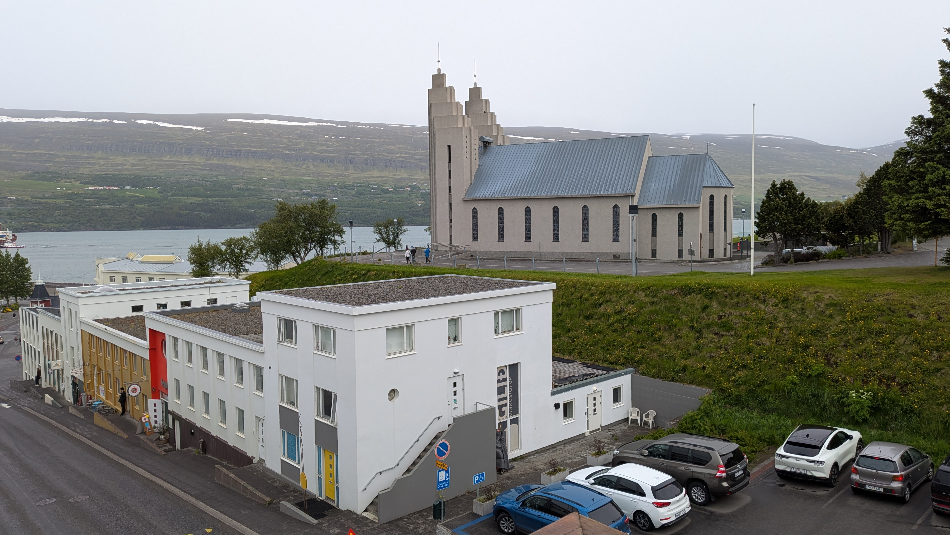 2026 06 20 16 01 51 Akureyrarbr Island