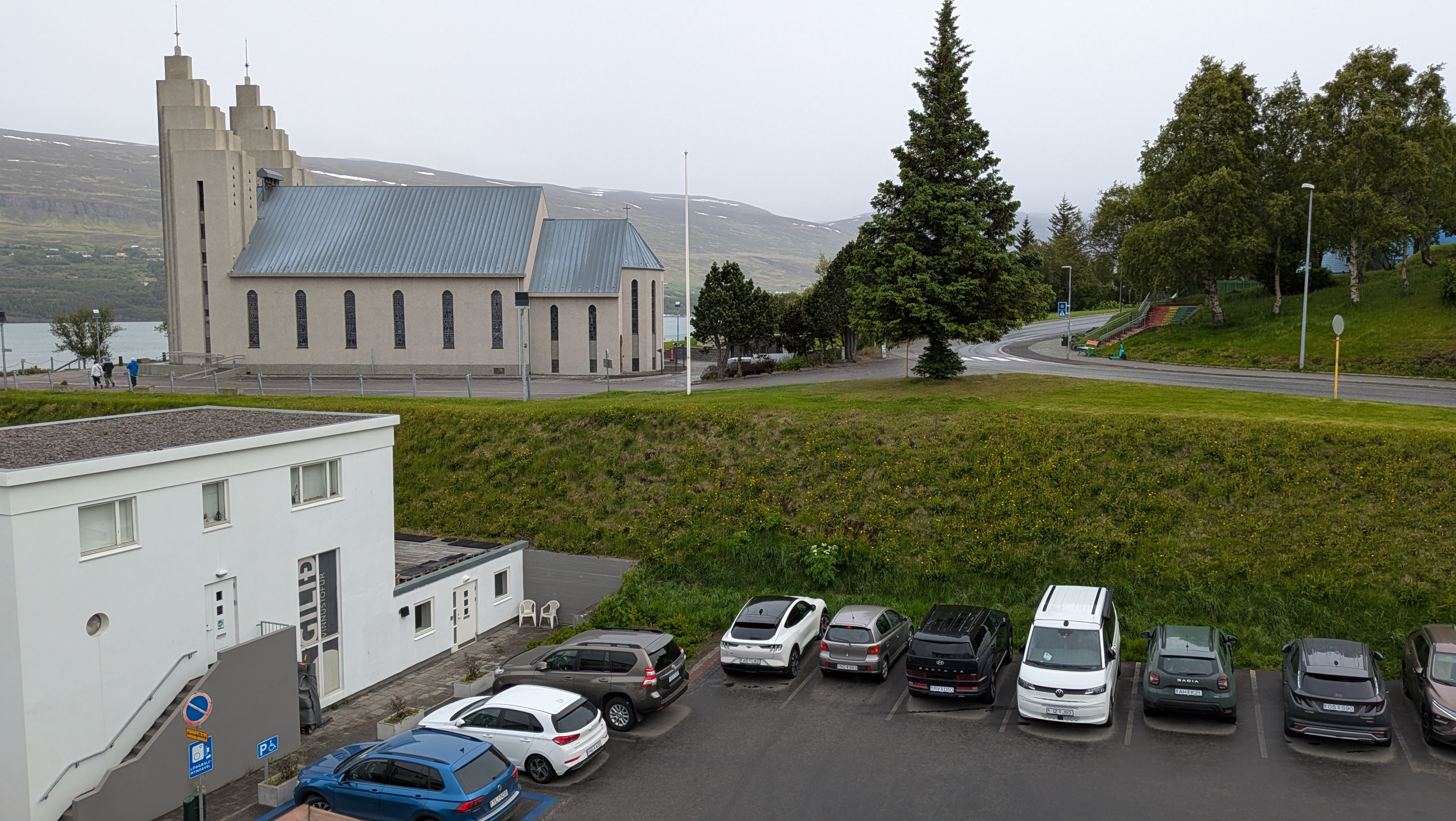 2026 06 20 16 01 53 Akureyrarbr Island