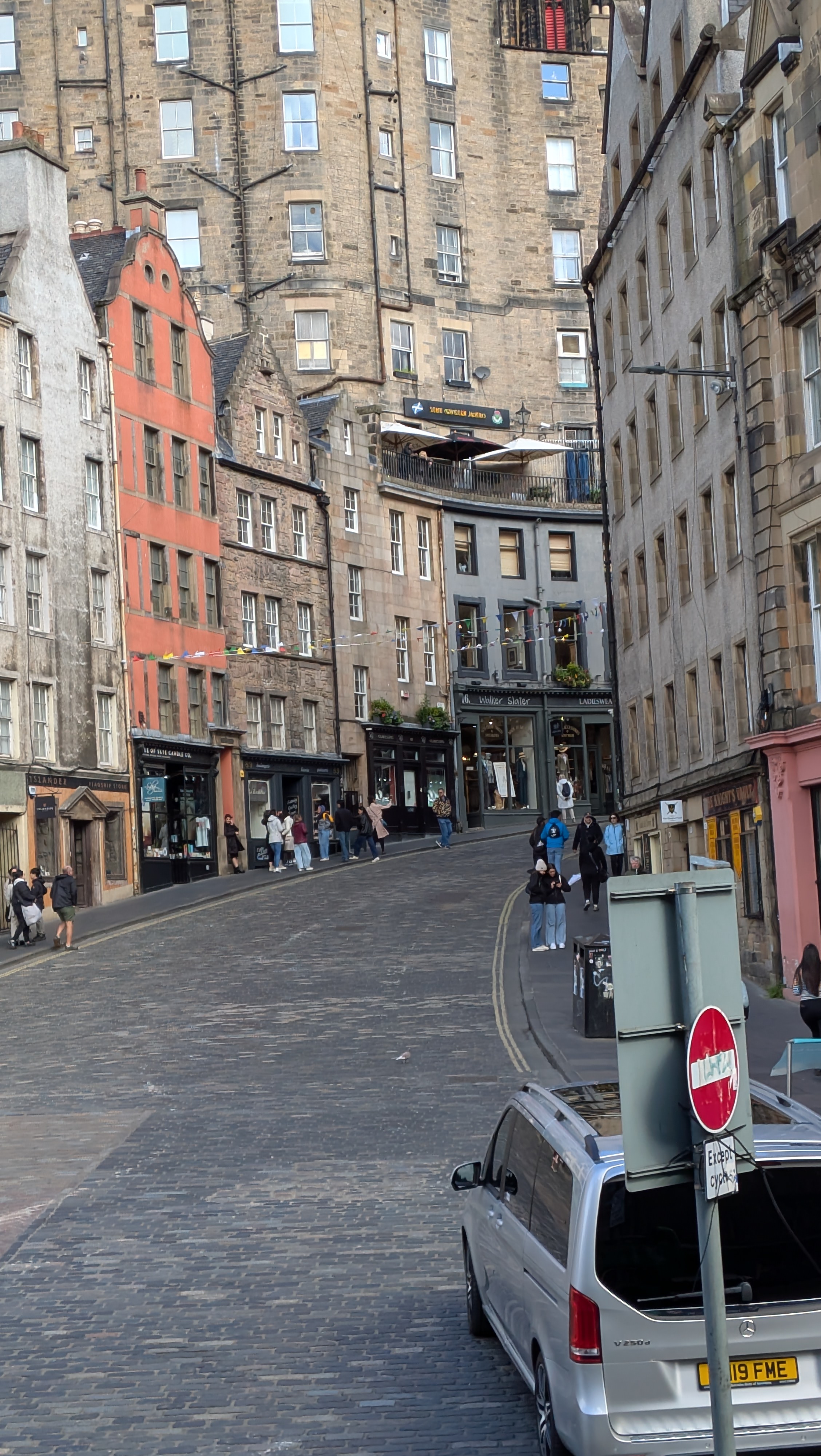2026 06 13 10 03 25 City Of Edinburgh United Kingdom